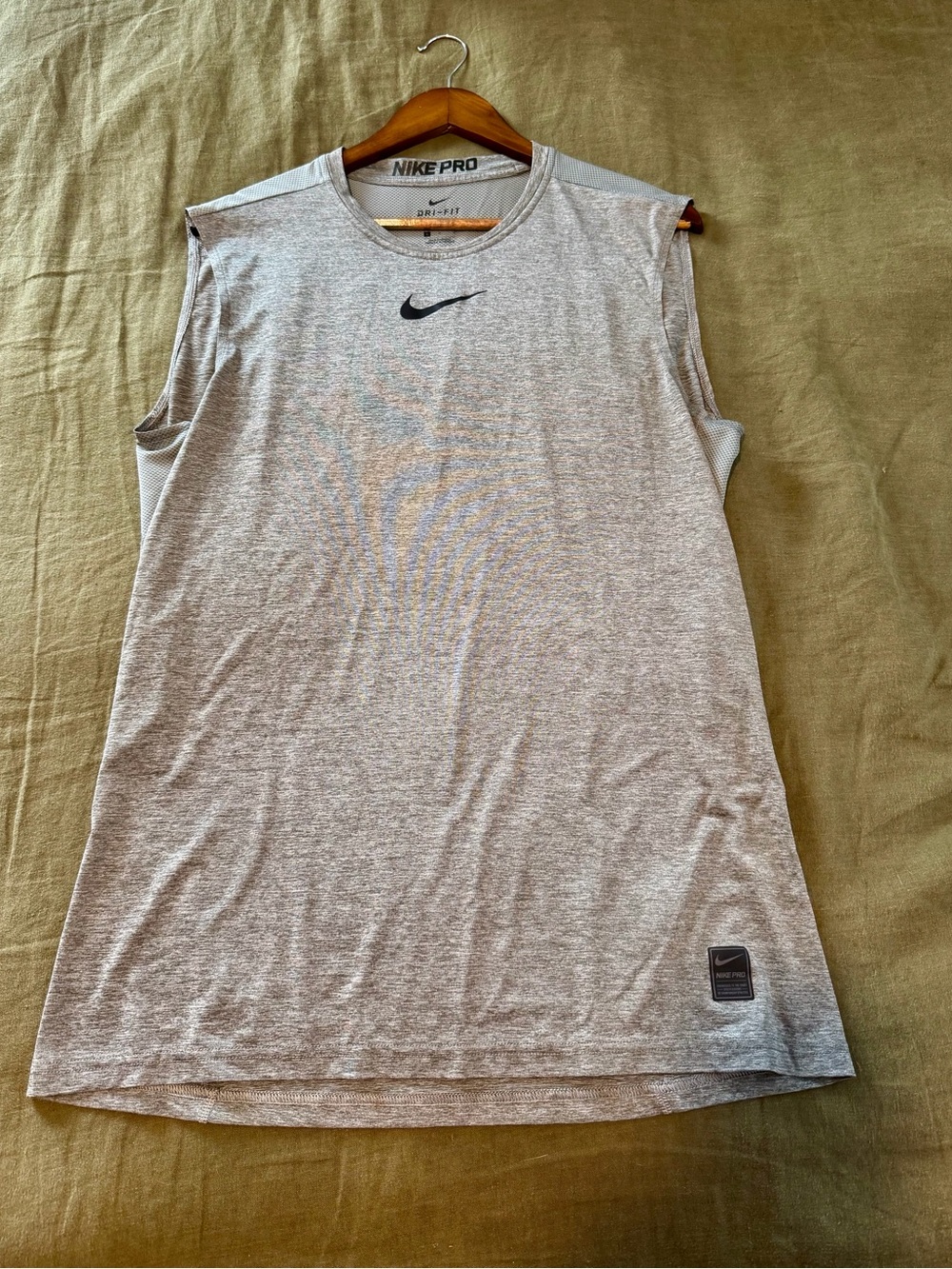 Nike Light Gray Sleeveless Dri-FIT Muscle Tee